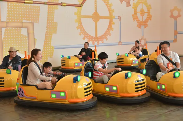Auto-tamponneuse type 8 - photo 1 | JH Amusement