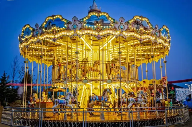 10 m 52-Seat Double-Deck Carousel - detail photo 2 | JH Amusement