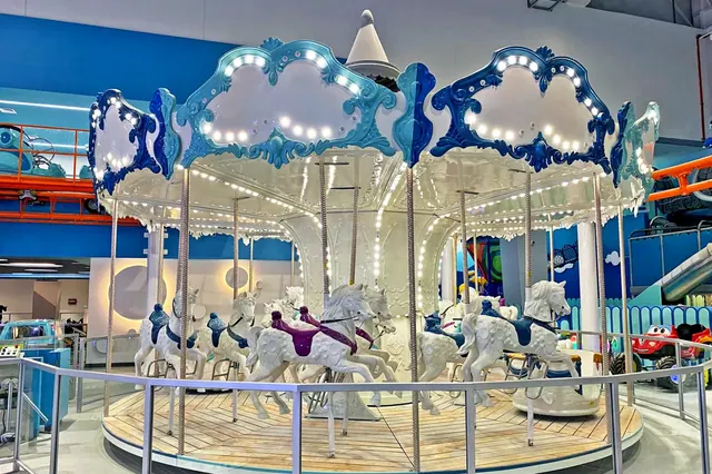7 m 26-Seat Carousel - main product photo | JH Amusement