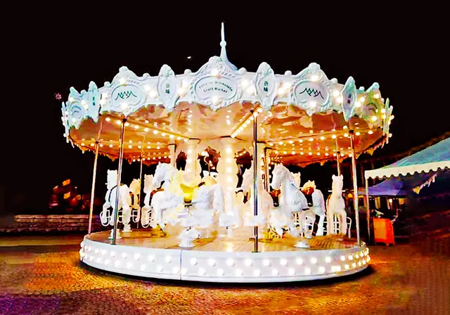 دائري الزفاف الأبيض النقي - الصورة التفصيلية 1 | JH Amusement