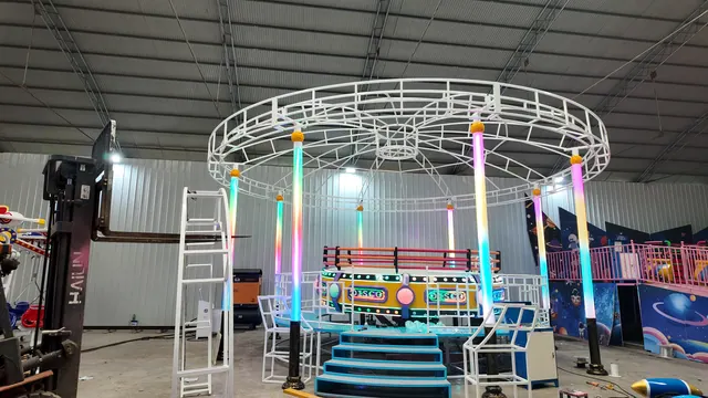 Covered Disco Tagada - detail photo 4 | JH Amusement