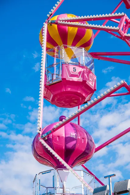 عجلة فيريس 14 م - صورة المنتج الرئيسية | JH Amusement