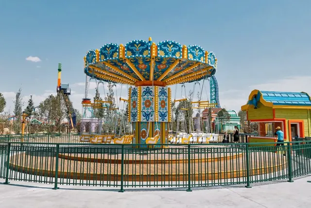 Famille Échangiste - photo détaillée 7 | JH Amusement
