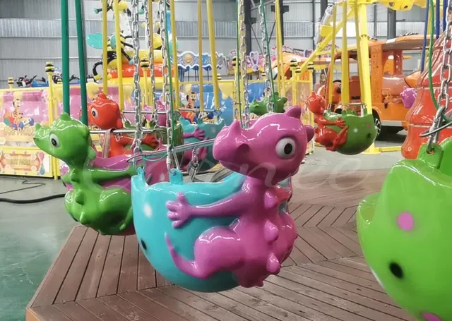 Ocean World Flying Chair - detail photo 2 | JH Amusement