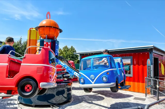 Tour de rotation rebondissant - photo principale du produit | JH Amusement