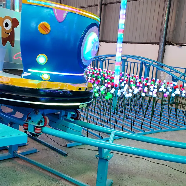 Future Lab Ride - detail photo 2 | JH Amusement