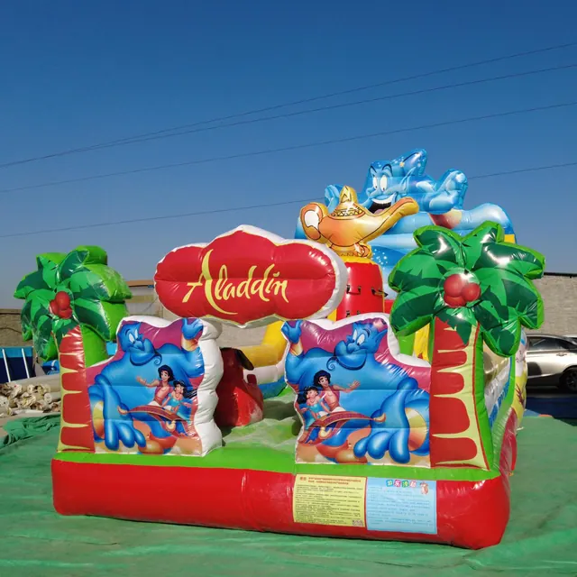 Gonflable Aladdin de 30 m² - photo principale du produit | JH Amusement