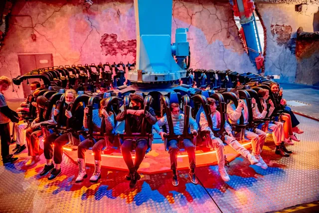 ركوب الفريسبي البندول العملاق - الصورة التفصيلية 2 | JH Amusement