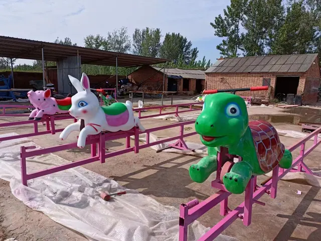 Piggy Dash, un tour sur piste non motorisé - photo détaillée 2 | JH Amusement