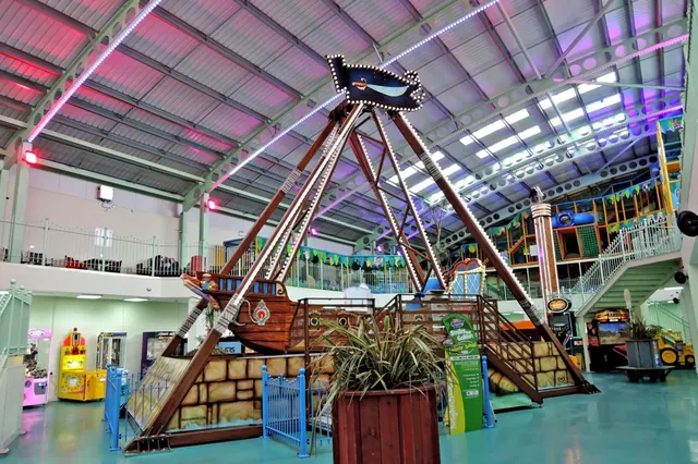 Bateau pirate moyen T0802 - photo détaillée 1 | JH Amusement