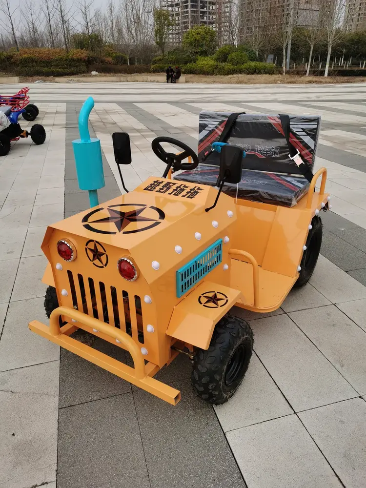 Promenade en tracteur en acier couvert - photo détaillée 1 | JH Amusement