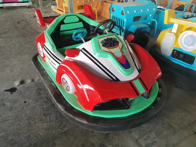 Promenade en voiture à la dérive - photo détaillée 3 | JH Amusement