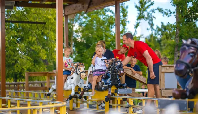Balade sur piste d'aventure à poney - photo détaillée 2 | JH Amusement