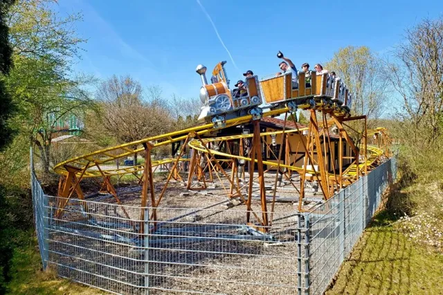 Sous-verre double étendu - photo détaillée 3 | JH Amusement
