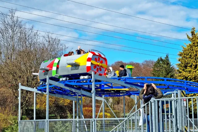 Family Coaster - detail photo 5 | JH Amusement