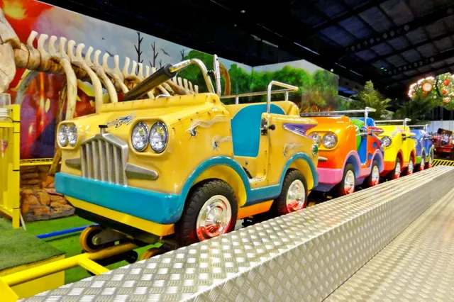 Speedy Coaster - detail photo 2 | JH Amusement