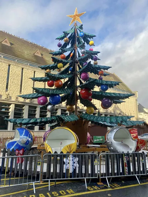Самолет самоконтроля «Рождественская елка» - подробное фото 2 | JH Amusement