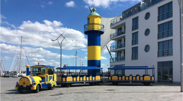42-Seat Trackless Sightseeing Train - detail photo 1 | JH Amusement