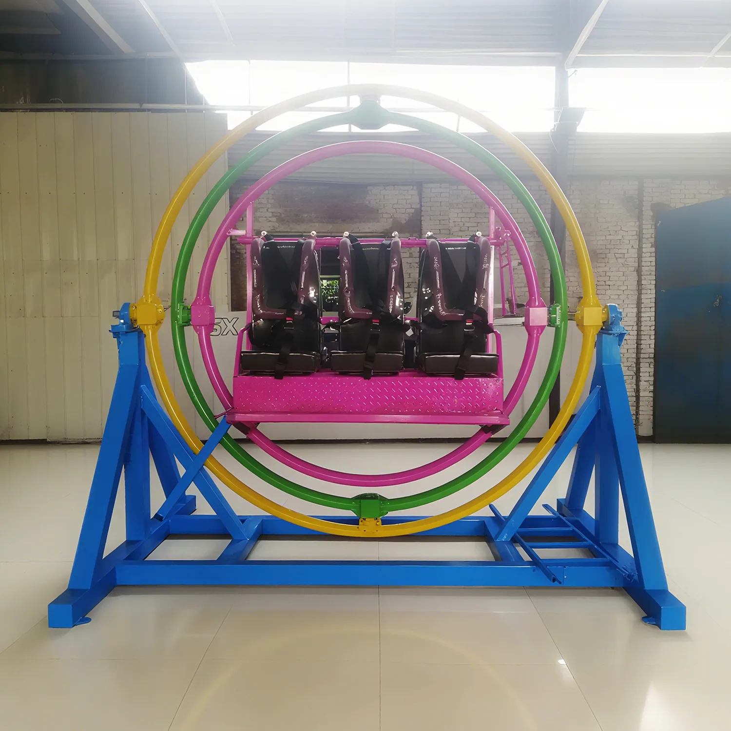 ركوب حلقة الفضاء الشركة المصنعة JH Amusement