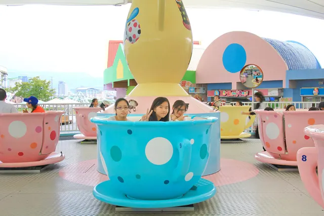 Atracción tazas de 7,6 m - foto de detalle 3 | JH Amusement