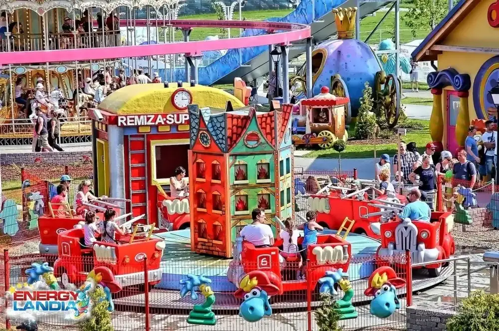 Juegos de acción acuática - foto principal del producto | JH Amusement